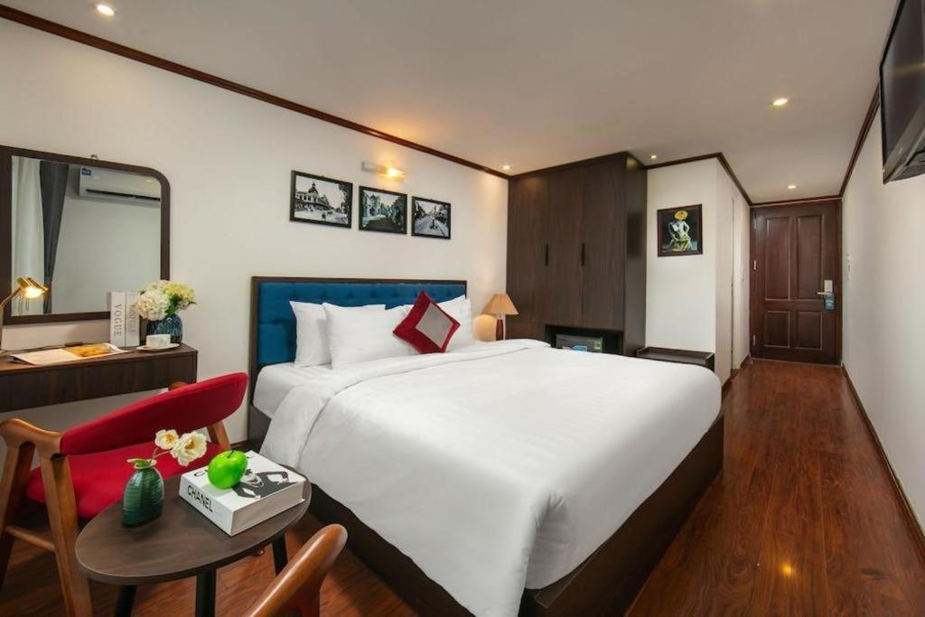 Serene Premier Hotel Hanoi Eksteriør billede